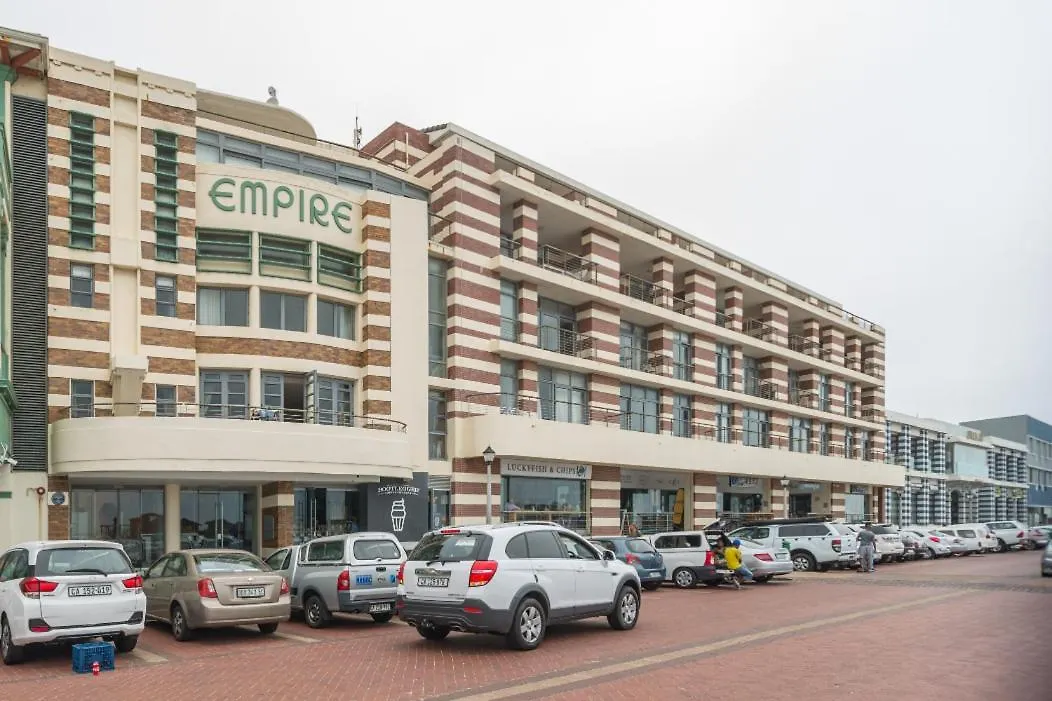 At The Beach - Muizenberg Cape Town Apartment